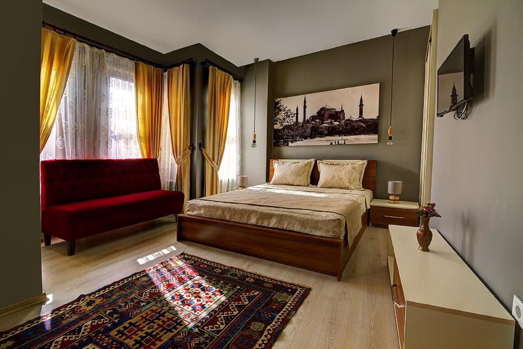Million Old Otel 3*